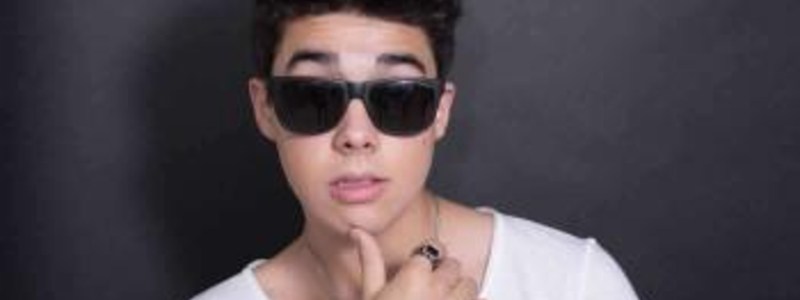 cuanto sabes del sexy mexicano mario bautista