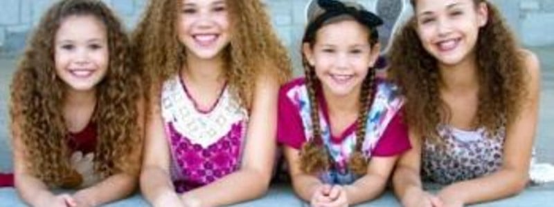 HASCHAK SISTERS