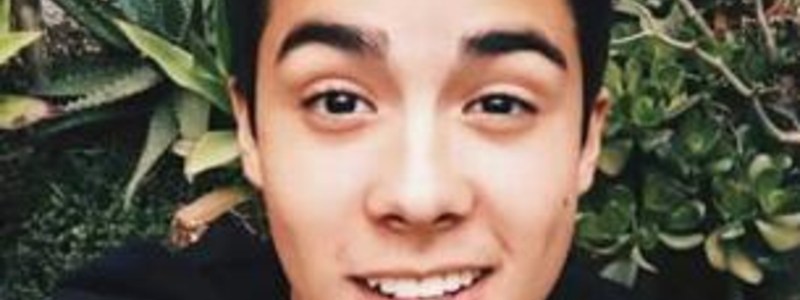 QUE TANTO CONOCES A MARIO BAUTISTA