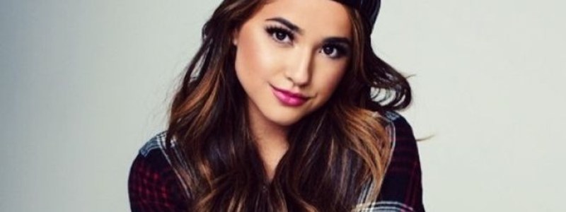 cuanto sabes de Becky G