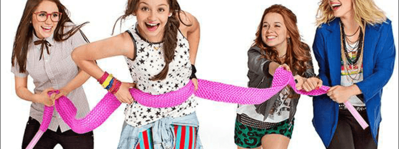 QUE CHICA ERES DE SOY LUNA 