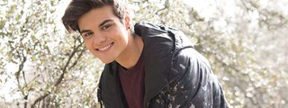 Cuanto sabes de ABRAHAM MATEO?