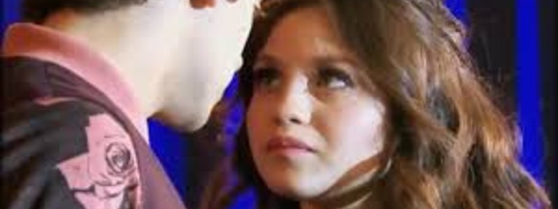 quien eres  de "soy luna"