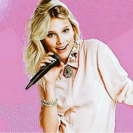 &iquest;Como se llamaba Valu cuando trabajaba en Aliados? - &iquest;Cuanto sabes de Valentina Zenere?