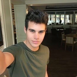 Que Instrumento Toca Zabdiel.?  - Cuanto Conoc&eacute;s A CNCO.? 