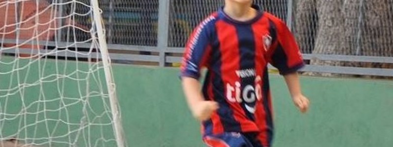 Cuanto sabes de Ariel el ijo de antonia del valle castillo el crack