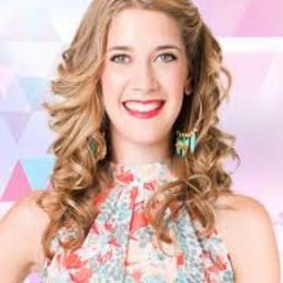 Angie es... - &iquest;Cu&aacute;nto sabes de Violetta?