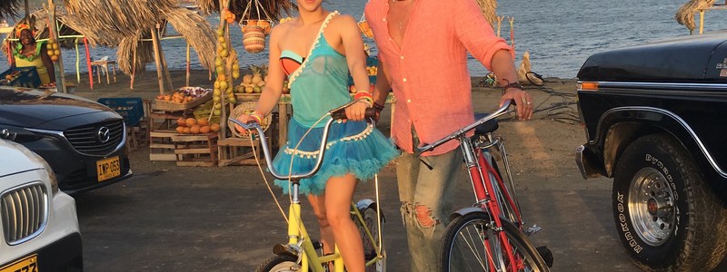 eres como shakira o como carlos vives