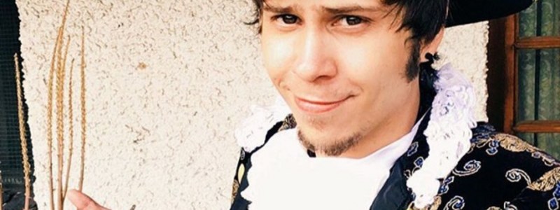 ¿eres una criaturita o solo una fan?