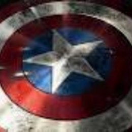 De que material esta hecho el escudo de capitan america - Cuanto sabes de las peliculas de Marvel?