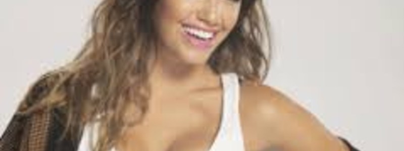 Lali Espocito