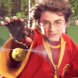 En el primer partido de Quiddich que jug&oacute; Harry fue contra&hellip; - Harry Potter y la Piedra Filosofal - Test