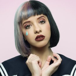 &iquest; Cual es el nombre completo de Melanie ?  -  &iquest; Que tan fan eres de Melanie Martinez ?