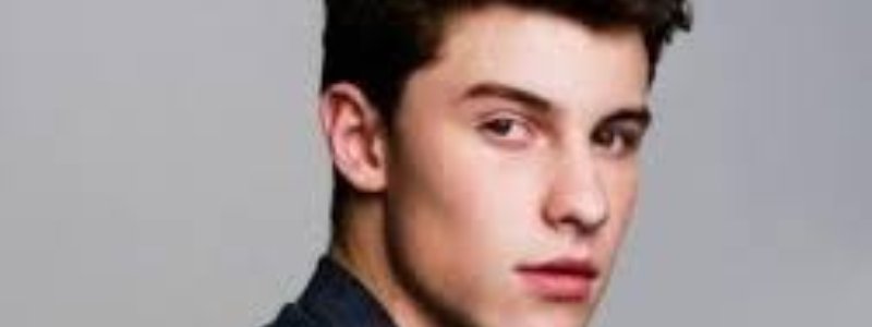 cuanto sabes de este guapo y sexy cantante