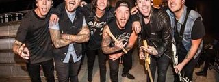 Sleeping With Sirens Fans