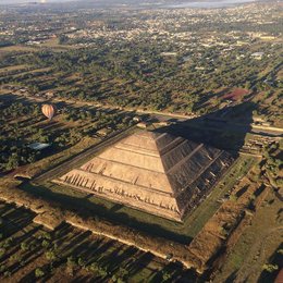 &iquest;Como se llama la deidad del M&eacute;xico antiguo conocida como la "serpiente emplumada"? - &iquest;Cuanto sabes de M&eacute;xico?