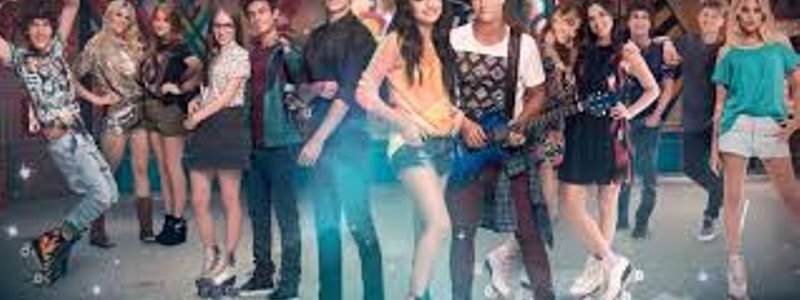 mira q personaje de soy luna 2 eres