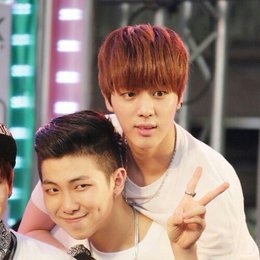 Como de real es el jinkook? - COMO DE BUENA SHIPPER DE BTS ERES?