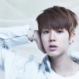 Con quien shippearias a Jin? - COMO DE BUENA SHIPPER DE BTS ERES?
