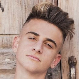 &iquest;Cu&aacute;ntos a&ntilde;os tiene Nau? - &iquest;Cu&aacute;nto sabes sobre Adexe & Nau?