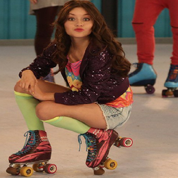 &iquest;Cuales son colores favoritos de Luna? - Cuanto sabes de Luna Valente?