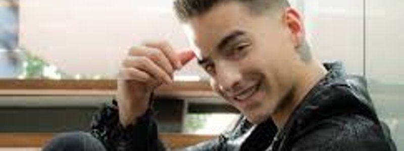 ¿Maluma Sera Tu Amiga, Mejor Amiga, Novia, Amante, Confidente, Nada ?