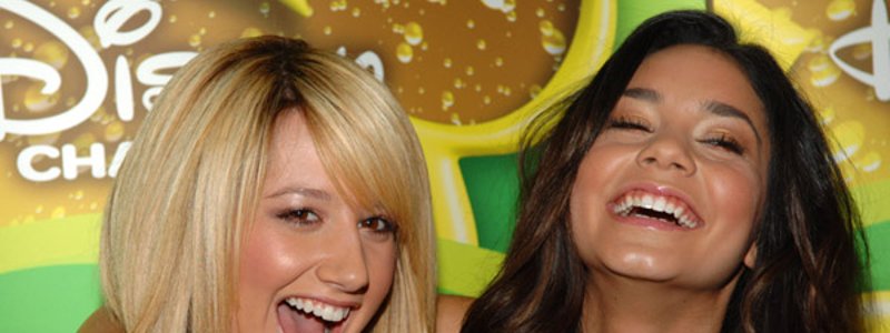 ERES SHARPAY O GABRIELA  DE HIGH SCHOOL MUSICAL?