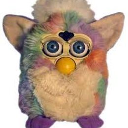 en que a&ntilde;o se creo el Furby de la imagen? - Cuanto sabes de el Furby?