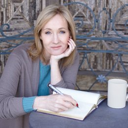 &iquest;Cu&aacute;ntas editoriales rechazaron el libro de J.K Rowling antes de salir a la luz? - &iquest;Cu&aacute;nto sabes de Harry Potter?