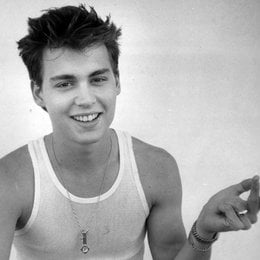 &iquest; Cuantos herman@s tiene ? - cuanto sabes de johnny depp