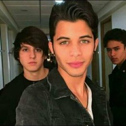 &iquest;Cual Integrante Dice "Mis Princesas"?? - &iquest;Que tanto sabes de CNCO??