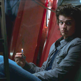 &iquest;Cu&aacute;l era la preciada arma de Steve? - TEST SOBRE STRANGER THINGS