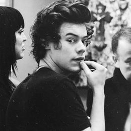 &iquest;De que trabajaba antes de ser cantante? - Test sobre Harry Styles 