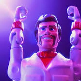 Duke Caboom hacia... - Cuanto sabes de Toy story 4