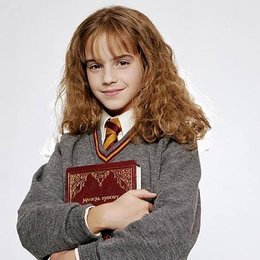 Cu&aacute;l es el t&iacute;tulo del libro que Dombuldore le hered&oacute; a Hermione? - QU&Eacute; TAN POTTERHEAD ERES?