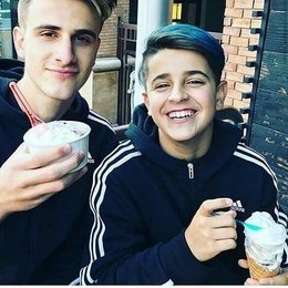 Sabores de helado favoritos  - Cuanto sabes de ADEXE y NAU?