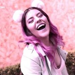 Cuantos a&ntilde;os tiene - Cuanto conoces a Lesslie Polinesia 