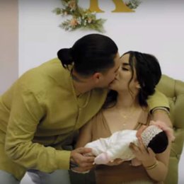 C&oacute;mo se titula su primer v&iacute;deo - Cu&aacute;nto sabes de Kimberly Loaiza