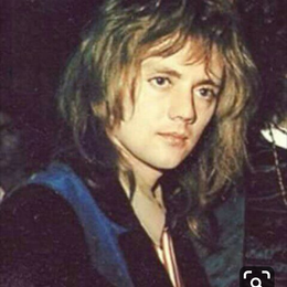 Que animal amaba Freddie?  - Que tanto sabes de Queen?