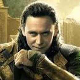 Loki aparece en endgame? - Cuanto sabes de endgame?