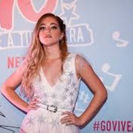 quien es el/la personaje principal - cuanto sabes de go vive a tu manera