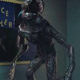 Como se llama la criatura peligrosa que asecha a Eleven y sus amigos? - Stranger Things Test!(en espanish:v)