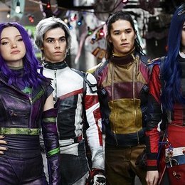 en el principio que cancion cantan - cuanto sabes de descendientes 3