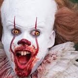 Lo encuentras comiendose a un ni&ntilde;o 
 - Puedes sobrevivir a eso