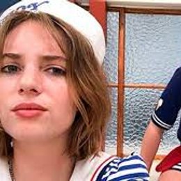 En que ecena estan aqui y de que trabajan? (Temporada 3) - Cuanto sabes sobre Strangers Things