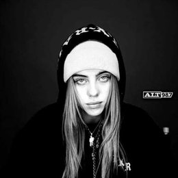 A que edad empez&oacute; a componer  - &iquest;CUANTO SABES DE BILLIE EILISH ?