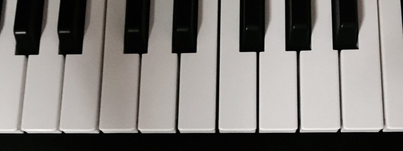 Música(Piano y voz)