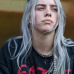 cual es su nombre completo: - cuanto sabes de Billie Eilish?