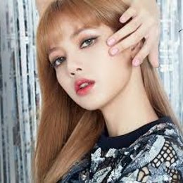 cual es el nombre real de lisa? - cuanto conoces a blackpink?