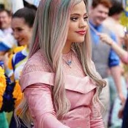 Porque Audrey se hizo este look - cuanto sabes de desendientes 